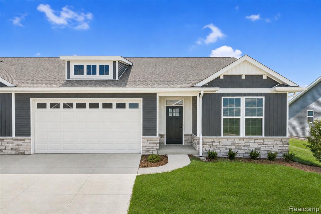 345 McDowell Drive, Howell, MI 48843
