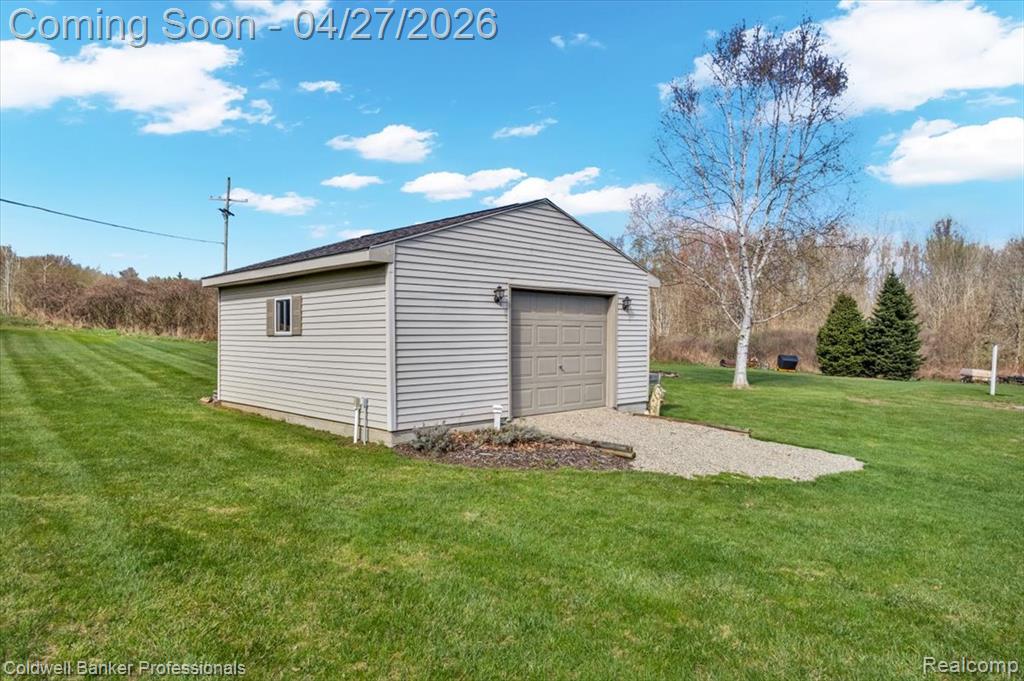 6017 Simmons Trail, North Branch, MI 48461 — Photo 4