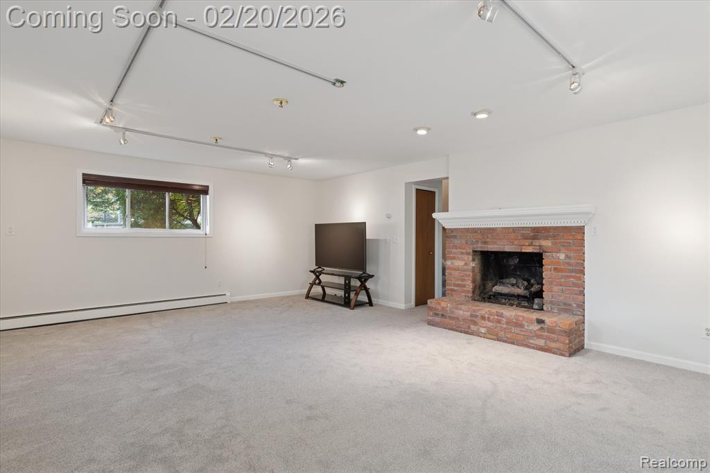 541 Crystalia Street, Commerce Twp, MI 48382 — Photo 29
