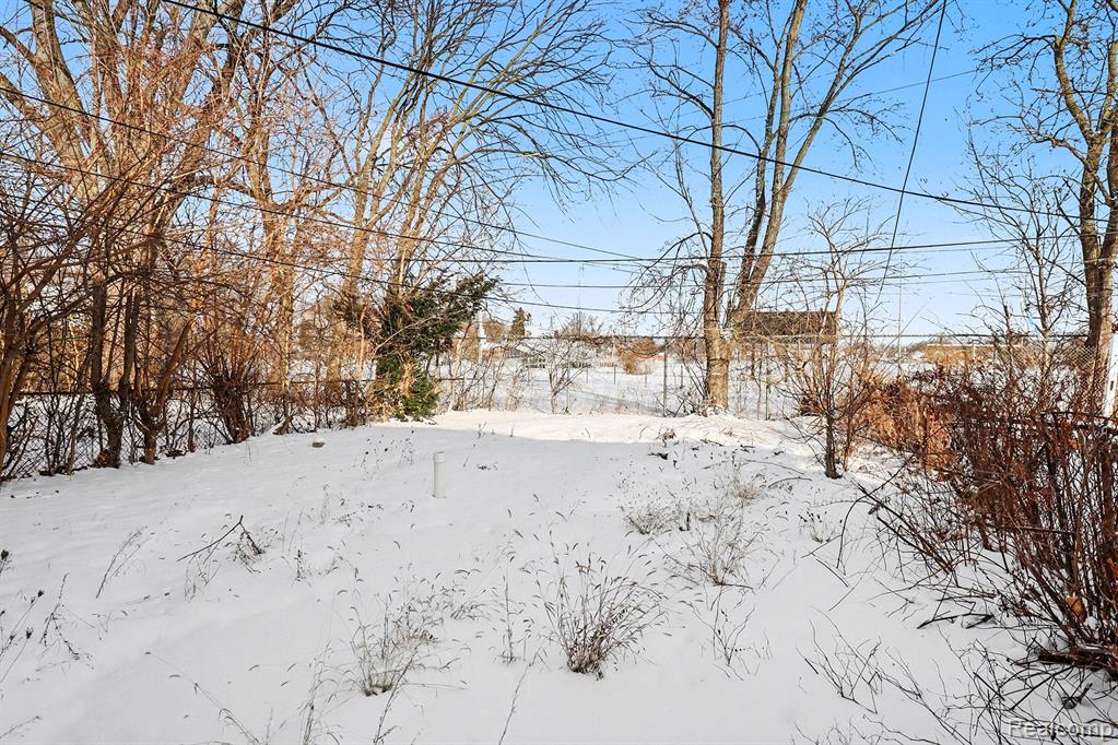 10336 W Point Street, Detroit, MI 48204 — Photo 16