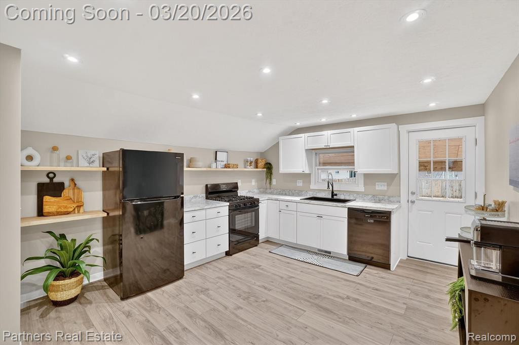 718 W Grand River Avenue, Williamston, MI 48895 — Photo 12