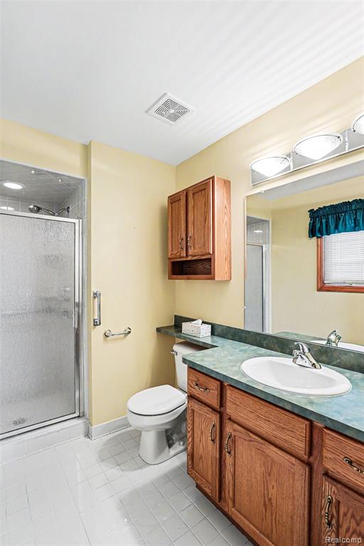 50829 Raintree Circle, New Baltimore, MI 48047 — Photo 16