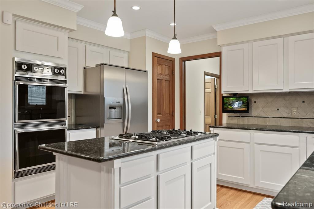 9150 Chubb Road, Northville, MI 48167 — Photo 18