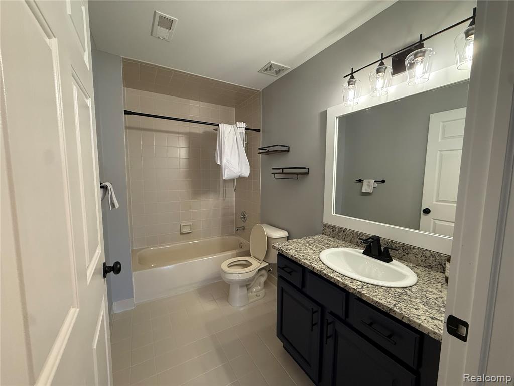 5609 Acorn Lane, Sterling Heights, MI 48314 — Photo 22