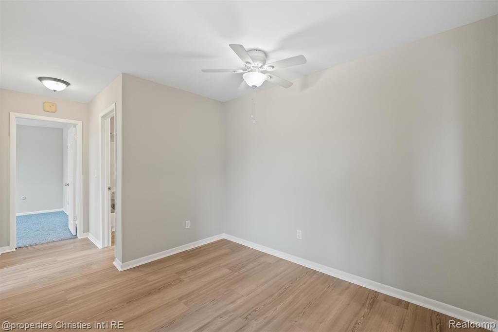 7040 Villa Drive, 6, Waterford, MI 48327 — Photo 7