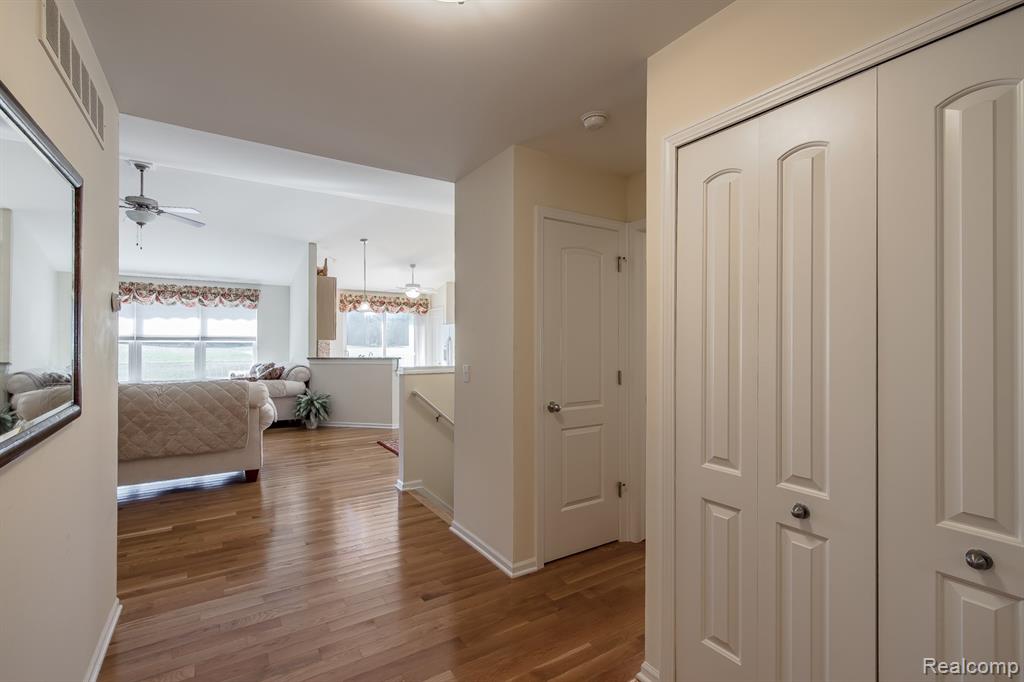5985 Baypointe Boulevard, Clarkston, MI — Photo 13
