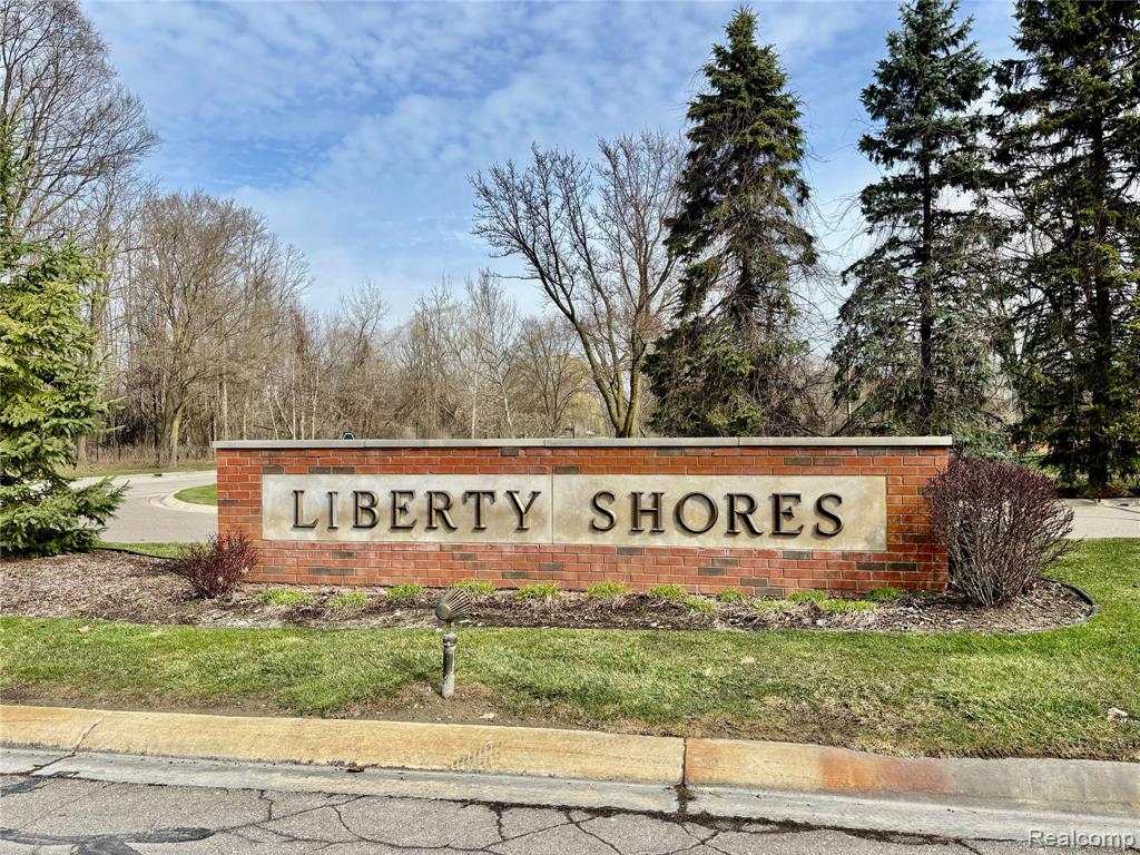 4448 Ford Avenue, Linden, MI 48451 — Photo 3