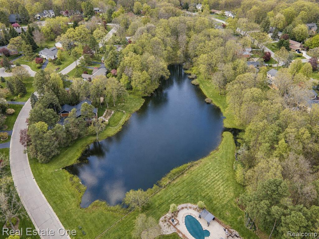 6464 Deer Ridge Drive, Clarkston, MI 48348 — Photo 3