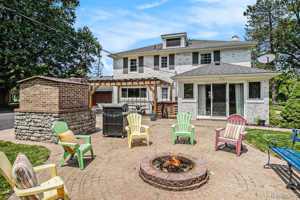 9875 Island Drive, Grosse Ile, MI 48138 — Photo 32