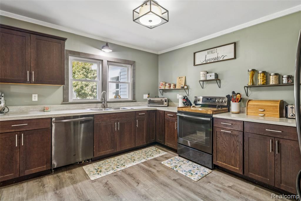 111 N Ann Street, Byron, MI 48418 — Photo 12