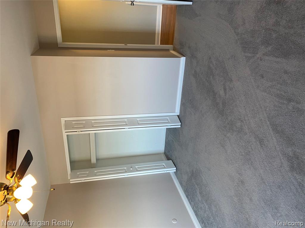 6157 ORCHARD LAKE RD APT 201, West Bloomfield, MI — Photo 19