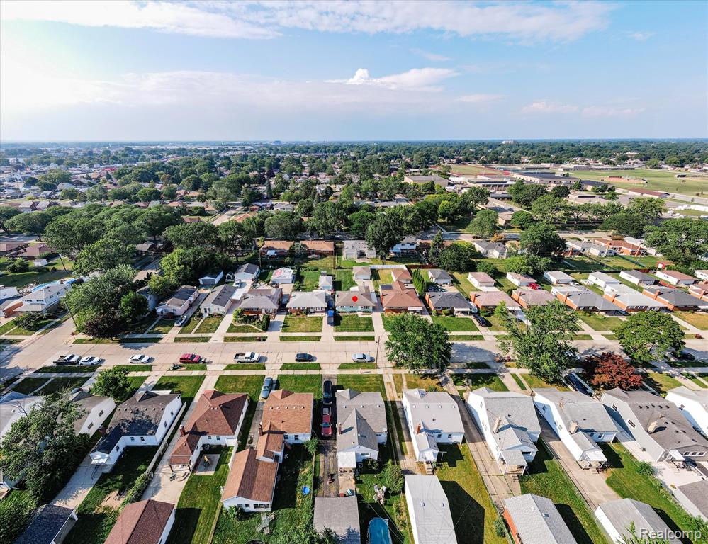 8355 HELEN, Center Line, MI 48015 — Photo 42