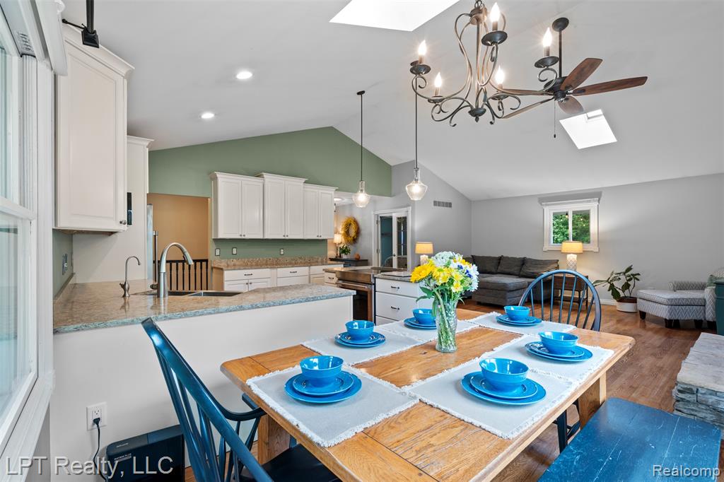 2588 E Jones Road, Howell, MI 48855 — Photo 8