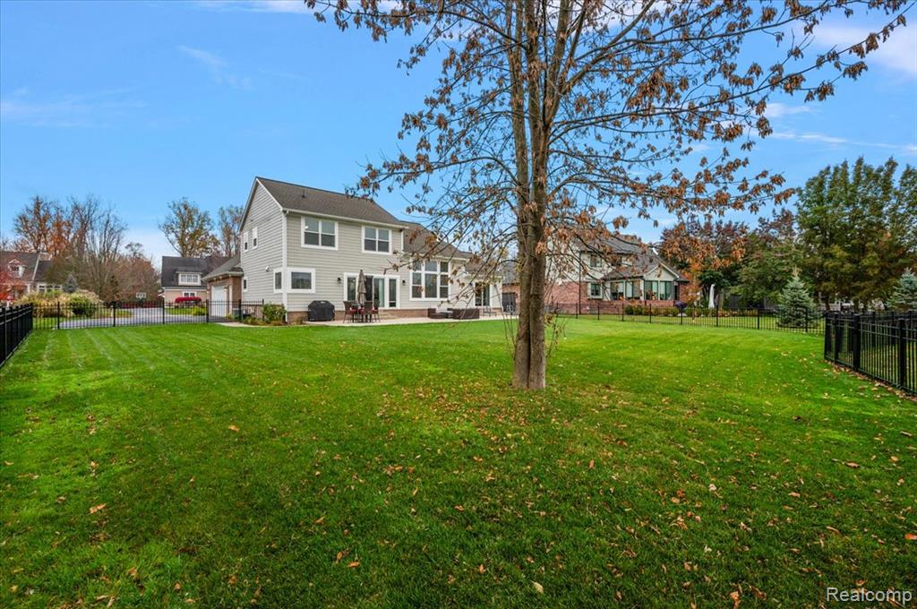 5839 Westwood Drive, Grand Blanc, MI 48439 — Photo 64