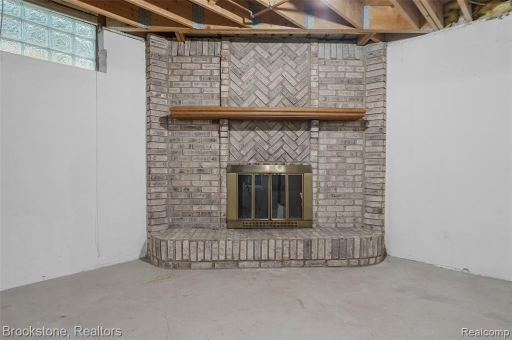 8948 Chestnut Run Drive, Shelby Twp, MI 48317 — Photo 31