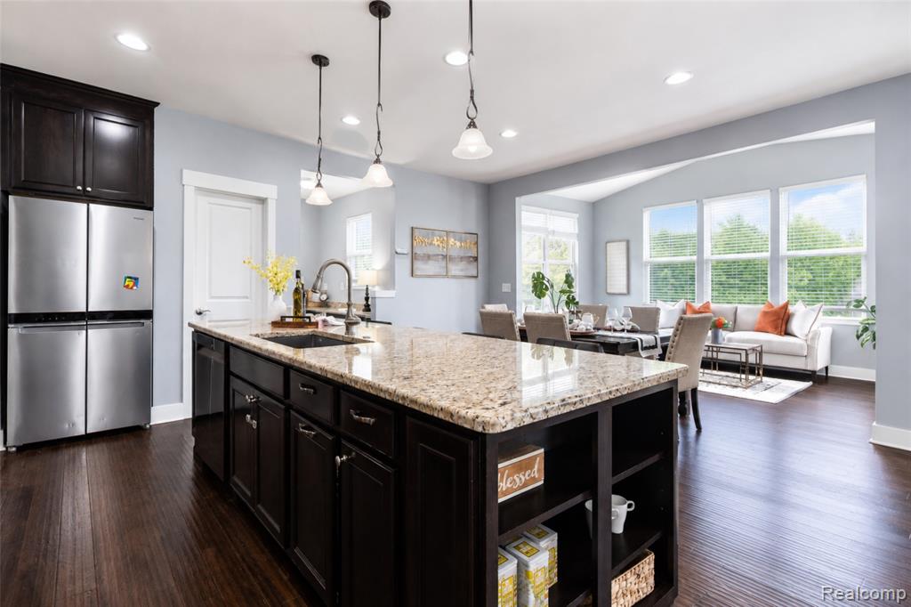 354 Findley Circle, Lake Orion, MI — Photo 17