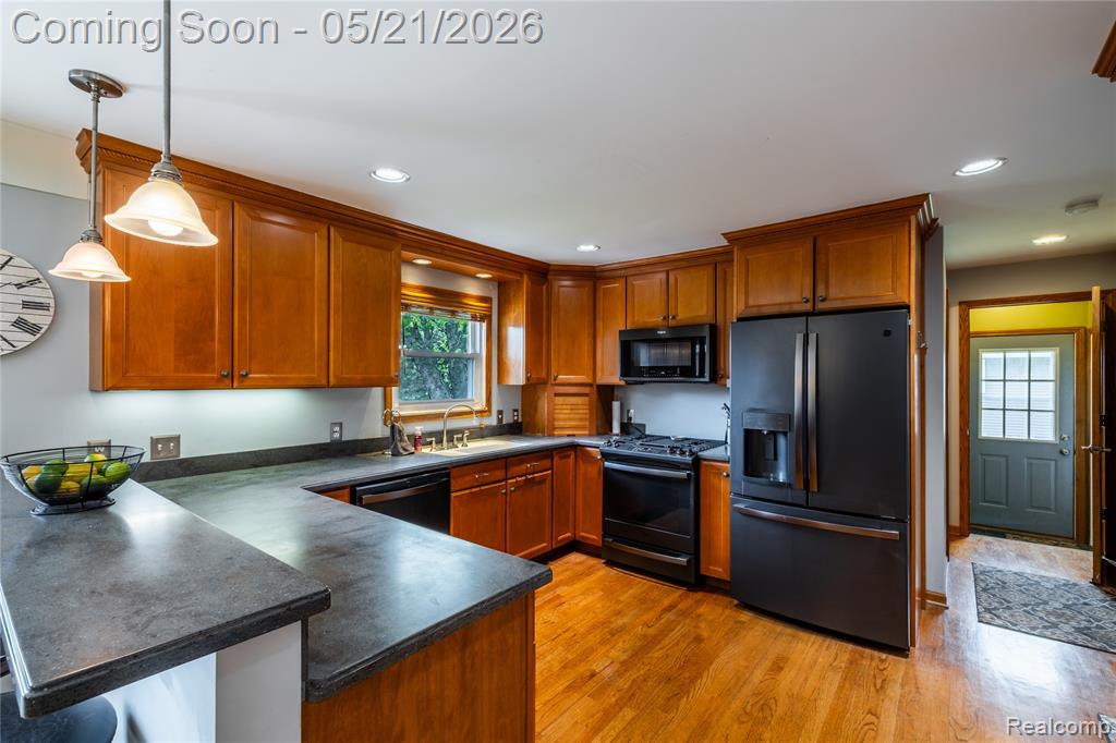 11430 Silver Lake Road, Byron, MI 48418 — Photo 11