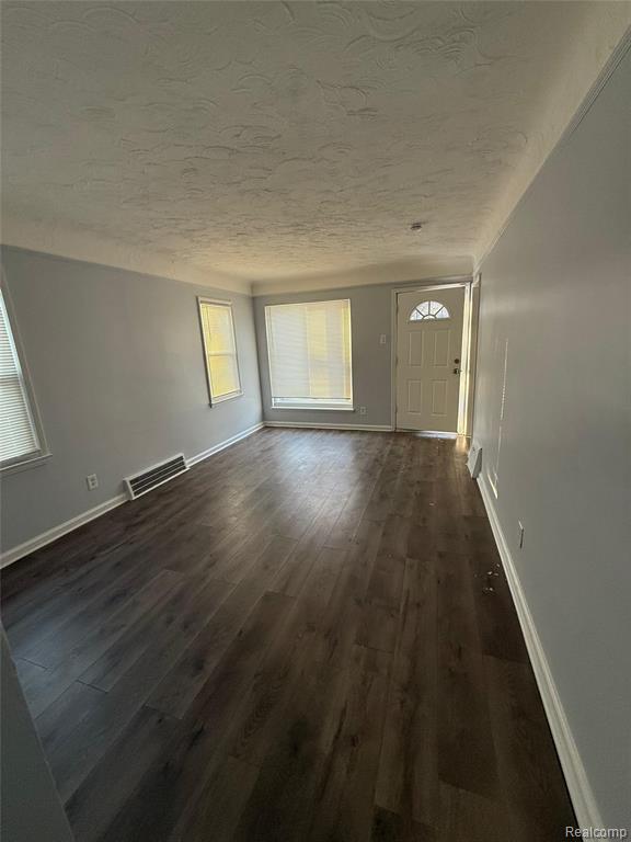 11640 Somerset Avenue, Detroit, MI 48224 — Photo 6