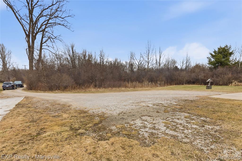 5265 Smiths Creek Road, Kimball, MI — Photo 51