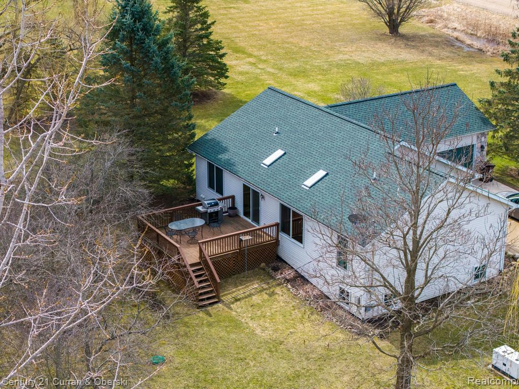 4220 HAPPY HOLLOW Lane, Howell, MI 48855 — Photo 29