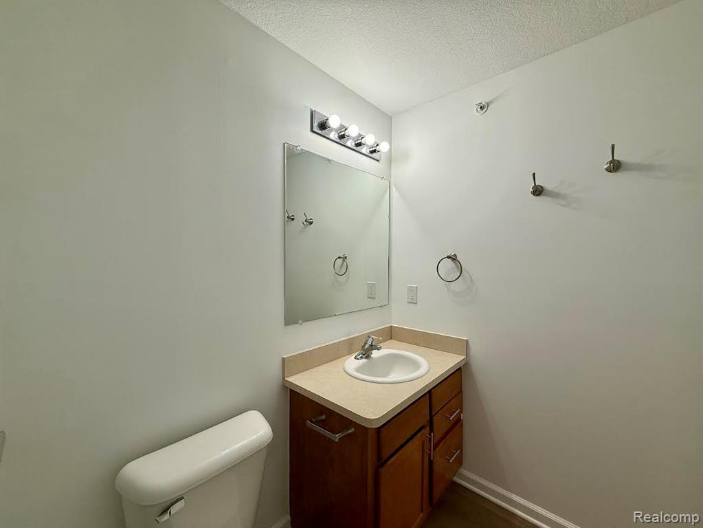 29067 Cullen Drive, Romulus, MI 48174 — Photo 44