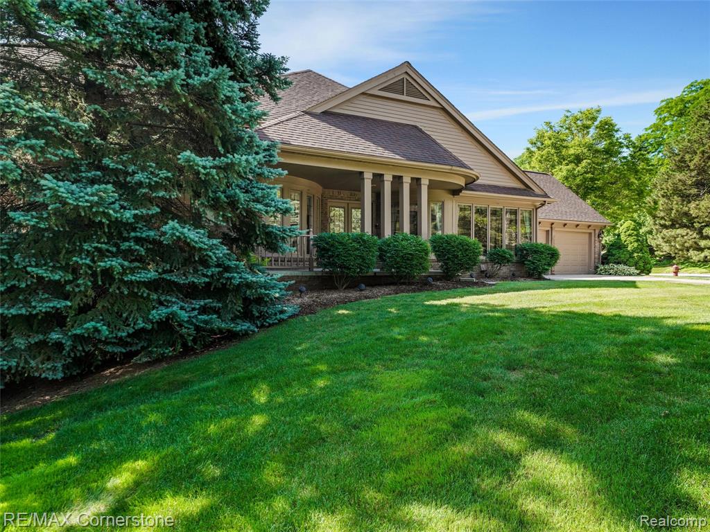 13780 Eaton Drive, Plymouth, MI 48170 — Photo 2