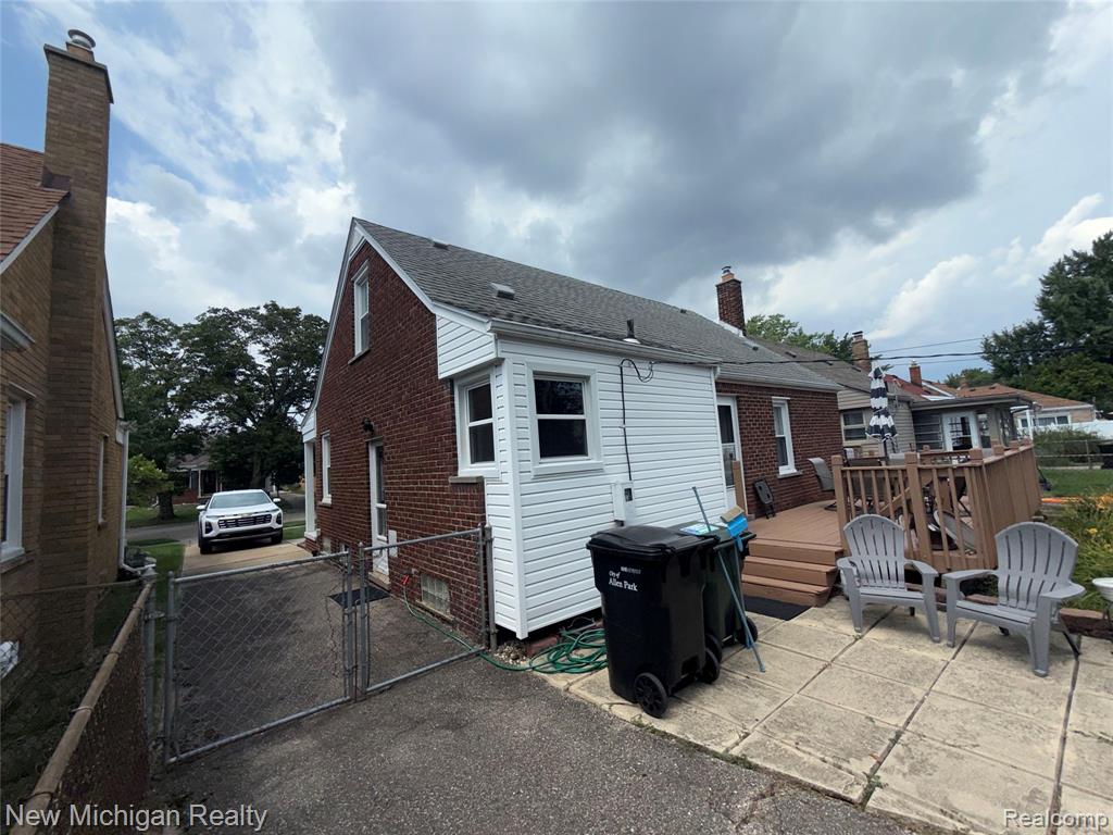8983 Quandt Avenue, Allen Park, MI 48101 — Photo 8