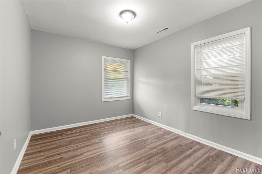 5228 Fletcher Street, Wayne, MI 48184 — Photo 19