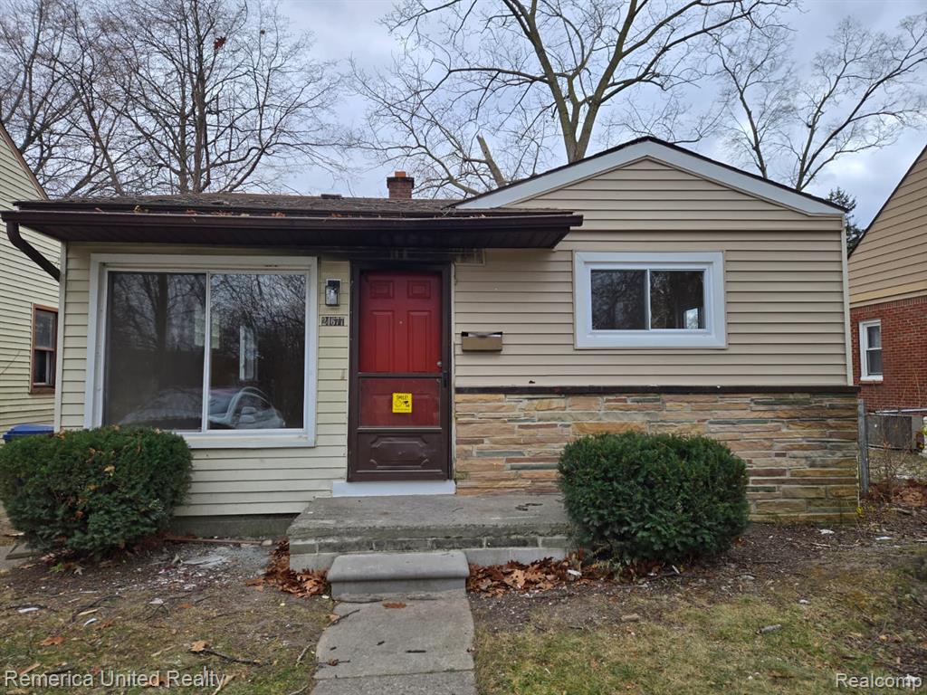 24677 PURITAN, Redford, MI 48239