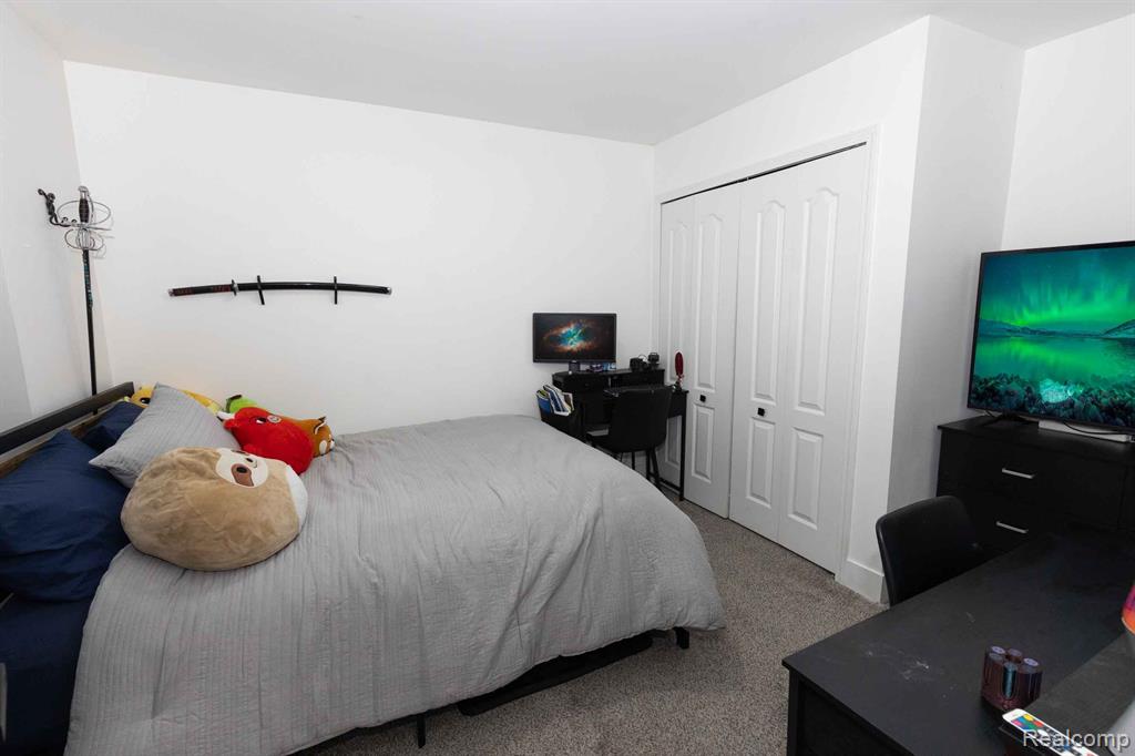 963 LANCASTER Street, Lapeer, MI 48446 — Photo 38