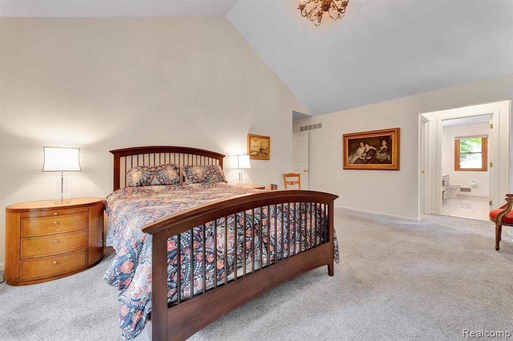 573 NAKOMIS Trail, Lake Orion, MI 48362 — Photo 30