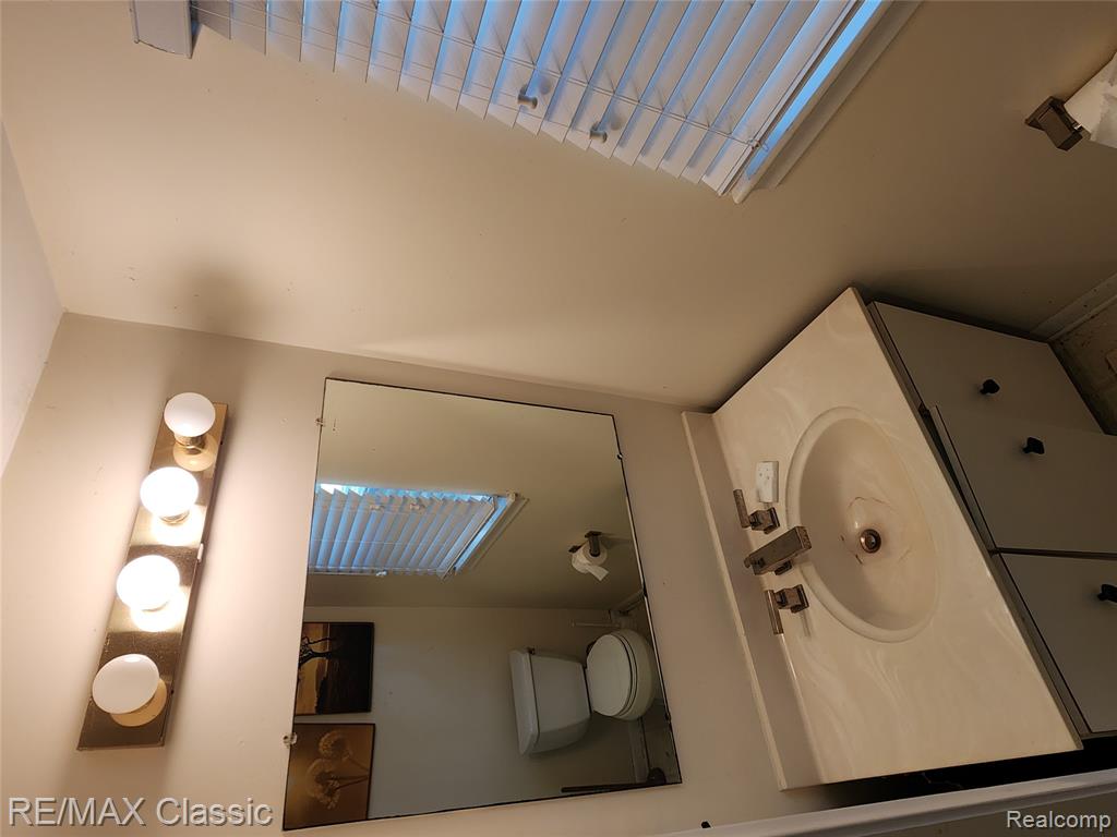 6965 N Adams Road, Bloomfield Hills, MI 48304 — Photo 14