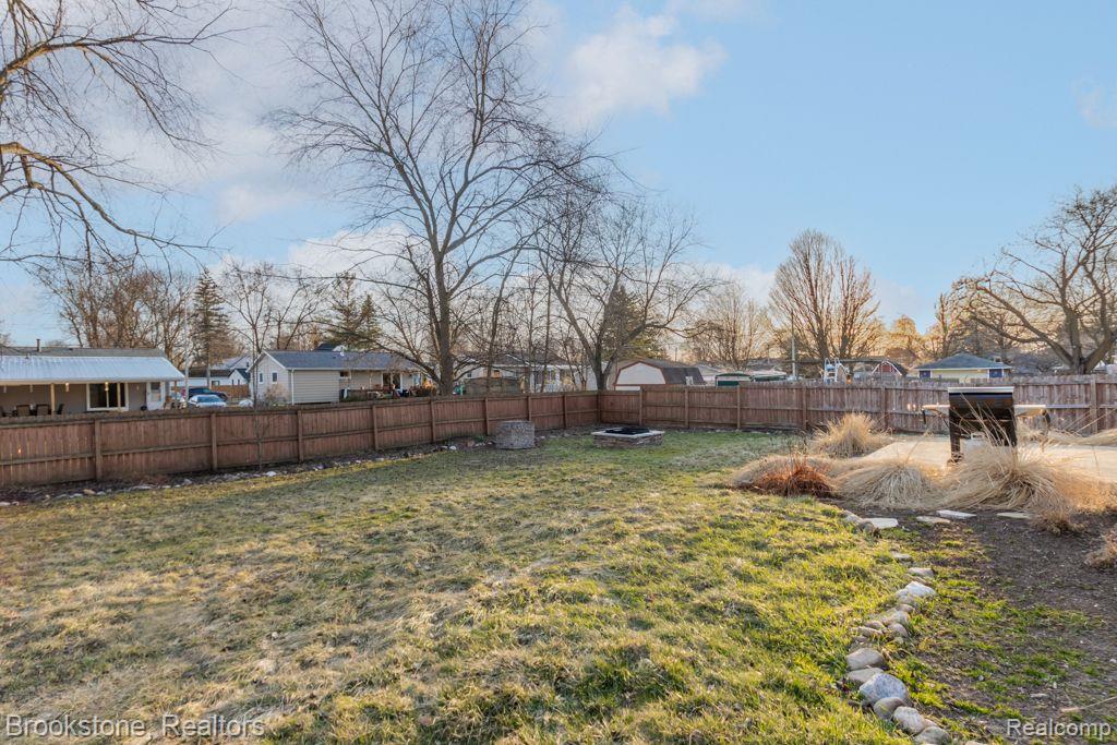 406 5TH Street, Fenton, MI 48430 — Photo 42