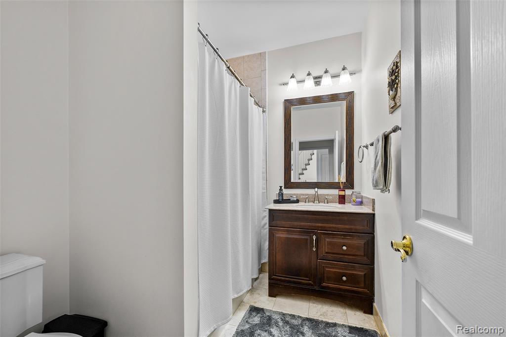 7259 Wadebridge Drive, Canton, MI 48187 — Photo 38