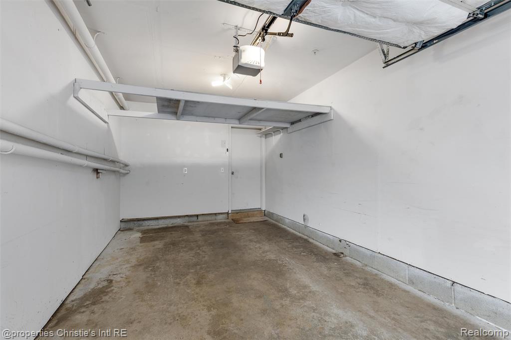 44 Adelaide Street, Detroit, MI 48201 — Photo 20