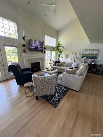6421 CLUB Court W, Grand Blanc, MI 48439 — Photo 30