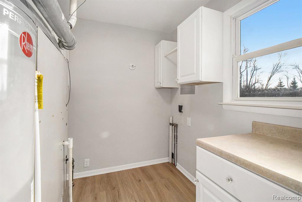 5901 Burdick Road, Lapeer, MI 48446 — Photo 11