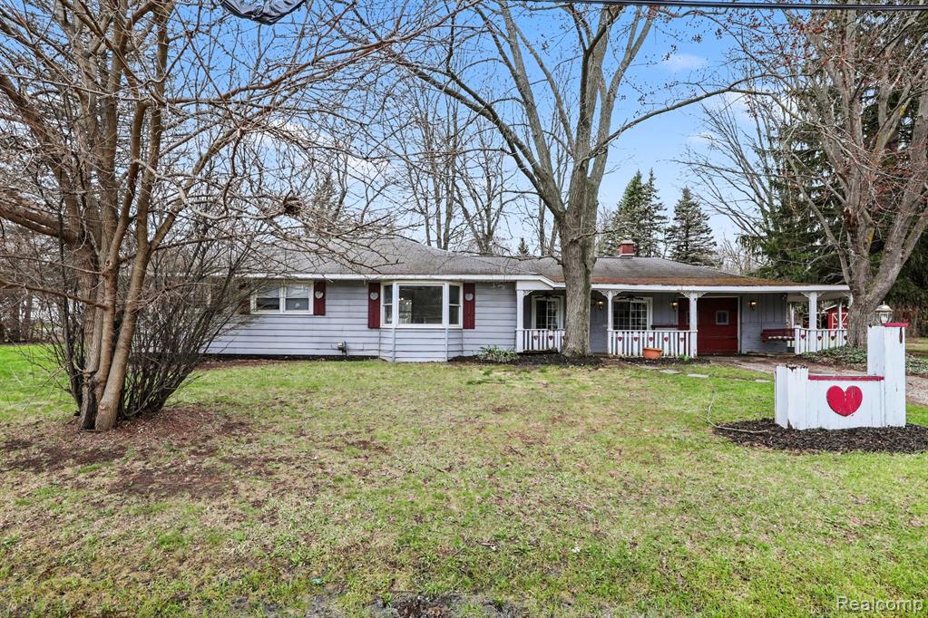 1260 Gilbert Street, Flint, MI 48532 — Photo 3