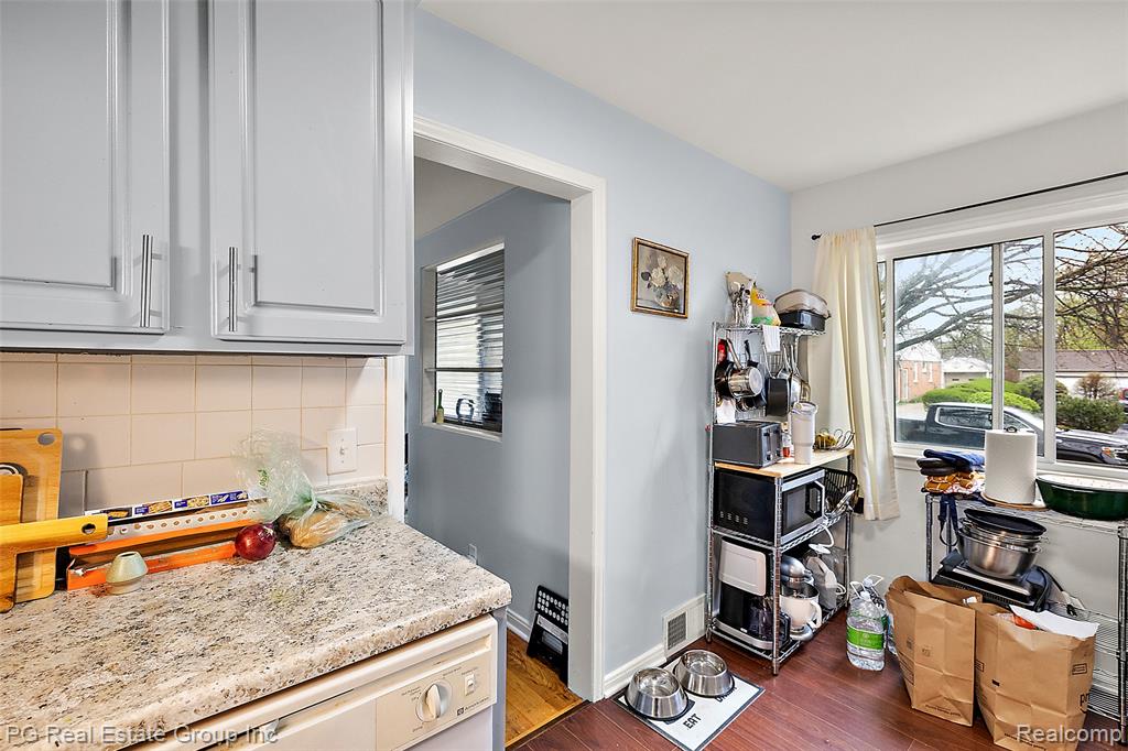 4307 Cooper Avenue, Royal Oak, MI 48073 — Photo 13