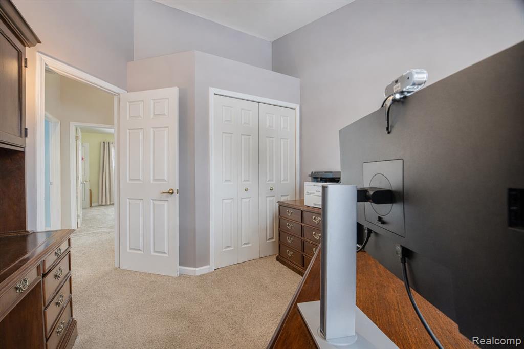 1564 Chelsea Circle, Howell, MI 48843 — Photo 22