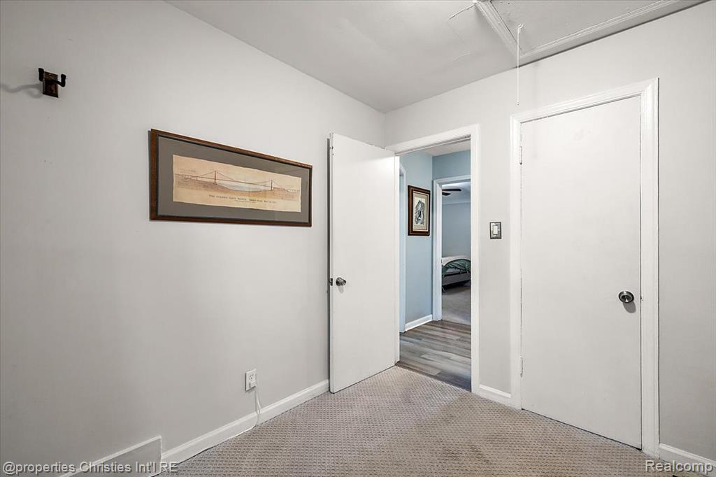 4402 Berkshire Road, Royal Oak, MI 48073 — Photo 19