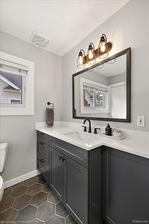 917 Maplegrove Avenue, Royal Oak, MI 48067 — Photo 27