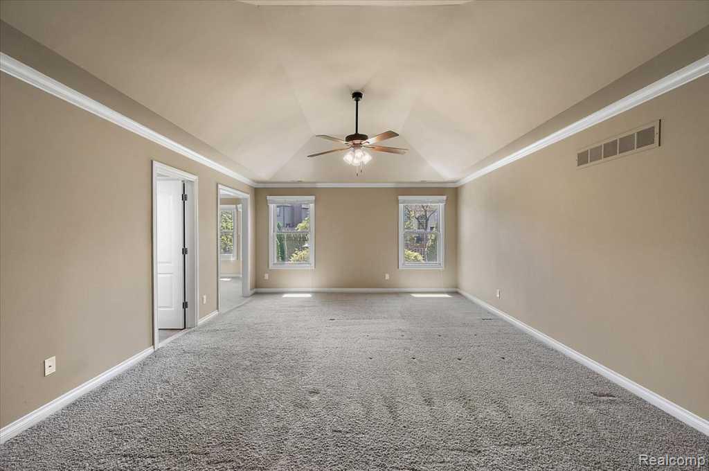 2885 Ambleside Court, Rochester, MI 48306 — Photo 32
