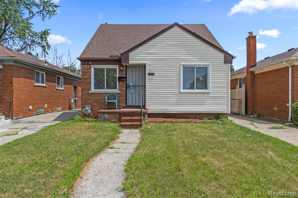 7260 Pierson Street, Detroit, MI 48228 — front exterior