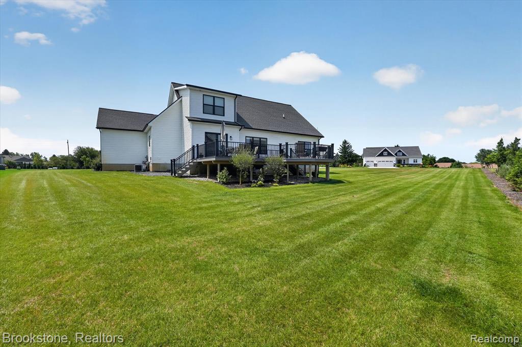 9830 Loretta Lane, South Lyon, MI 48178 — Photo 53