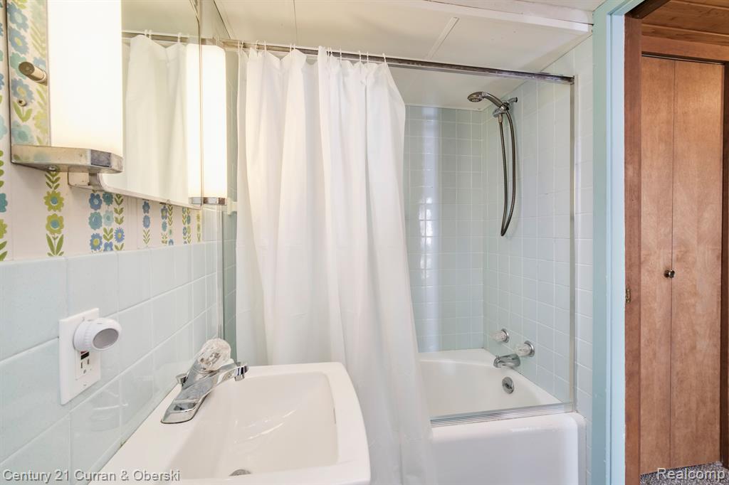 4450 W FOX FARM Road, Manistee, MI 49660 — Photo 37