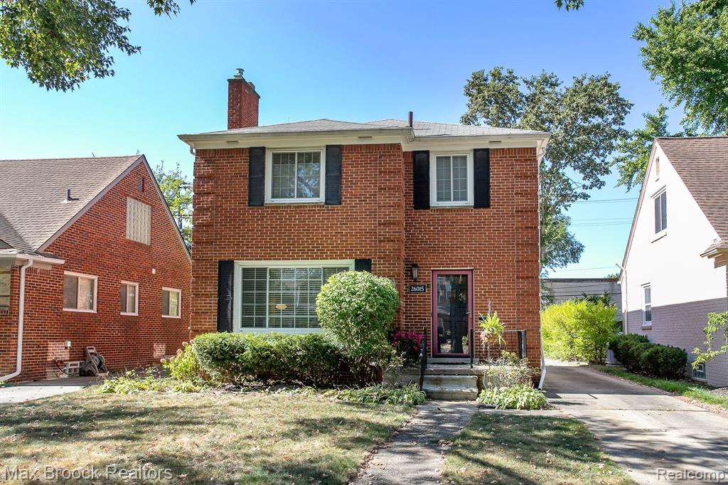 26015 ALLOR Avenue, Huntington Woods, MI — Photo 2
