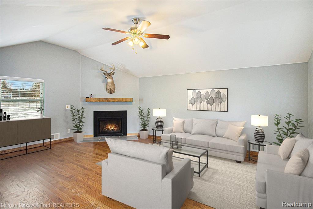 6479 Simmons Road, Waterford, MI 48327 — Photo 3