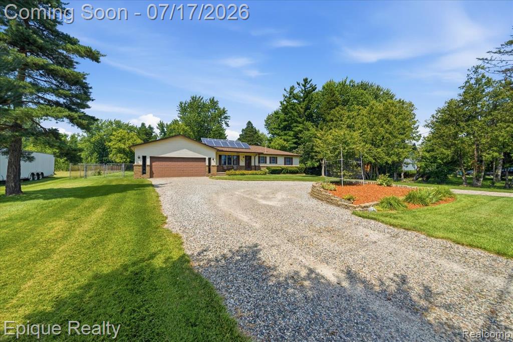 555 E Square Lake Road, Troy, MI 48085 — Photo 4
