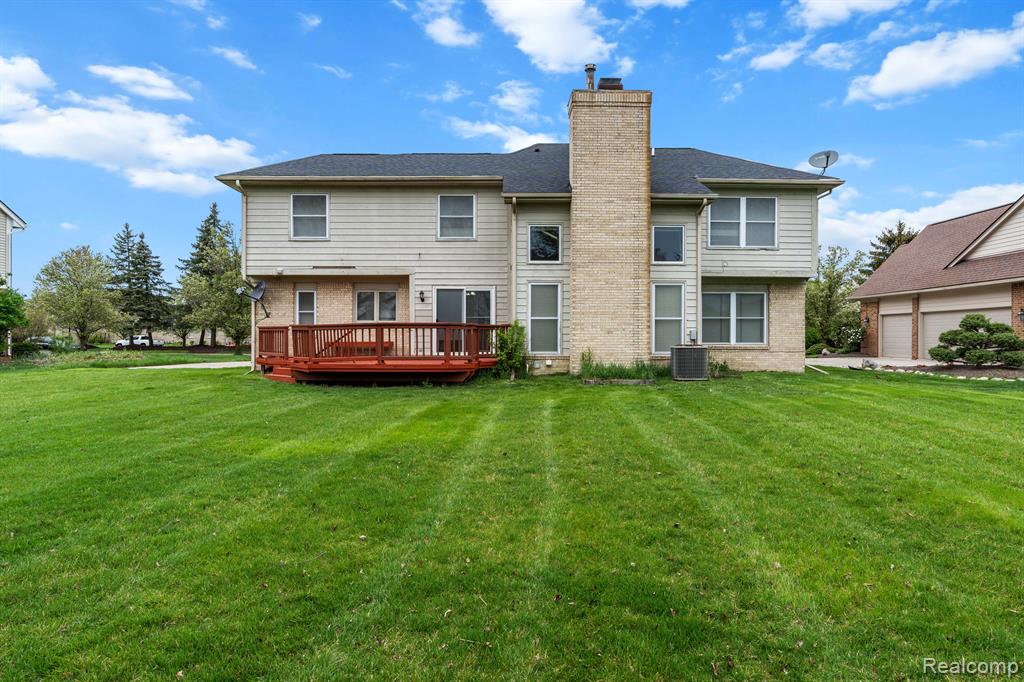 45419 GLENGARRY Boulevard, Canton, MI 48188 — Photo 41